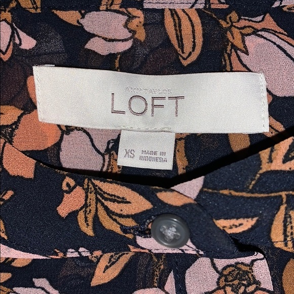 Ann Taylor Loft Floral Blouse - Picture 2 of 2